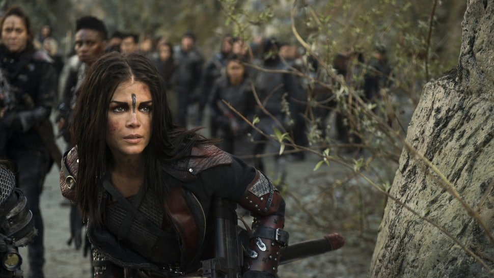 The 100 Starts Season 6 with The Murphy Show